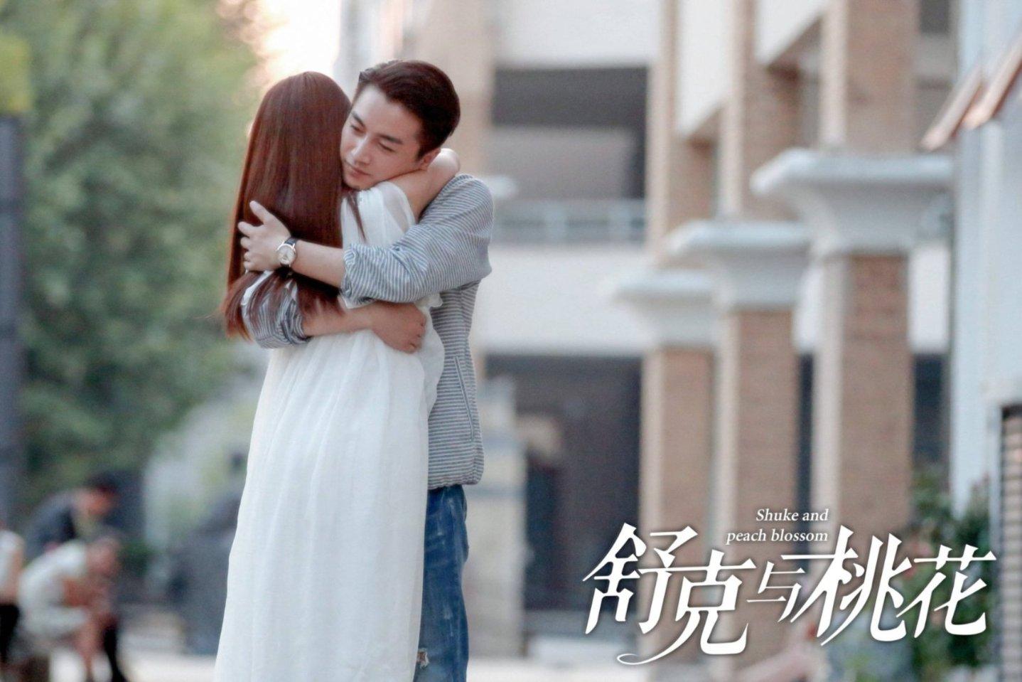 救援受困山洞的男子